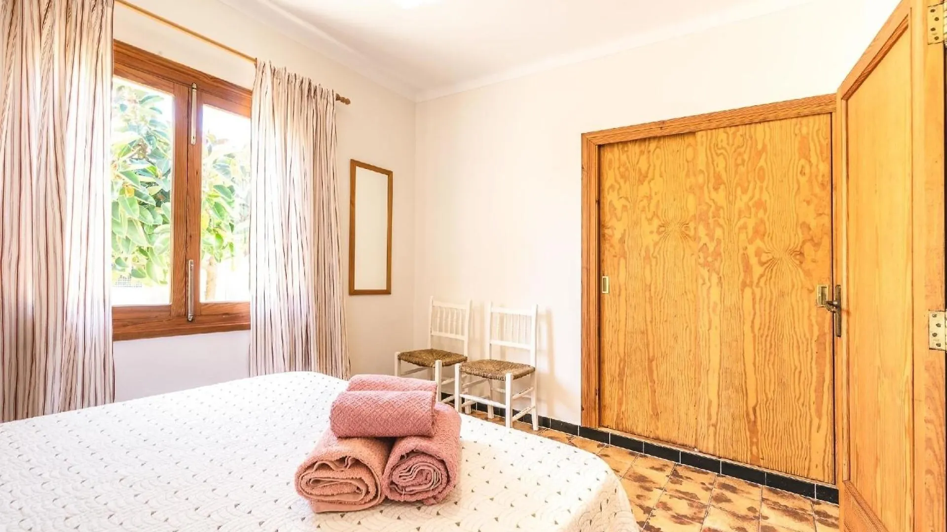 Tatil Evi Ferienhaus Mit Privatpool Fuer 6 Personen Ca 130 M In Cala Figuera, Balearen Mallorca Santanyi